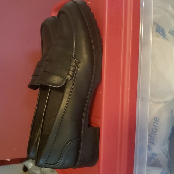 Loafers - Picture 2 of 5